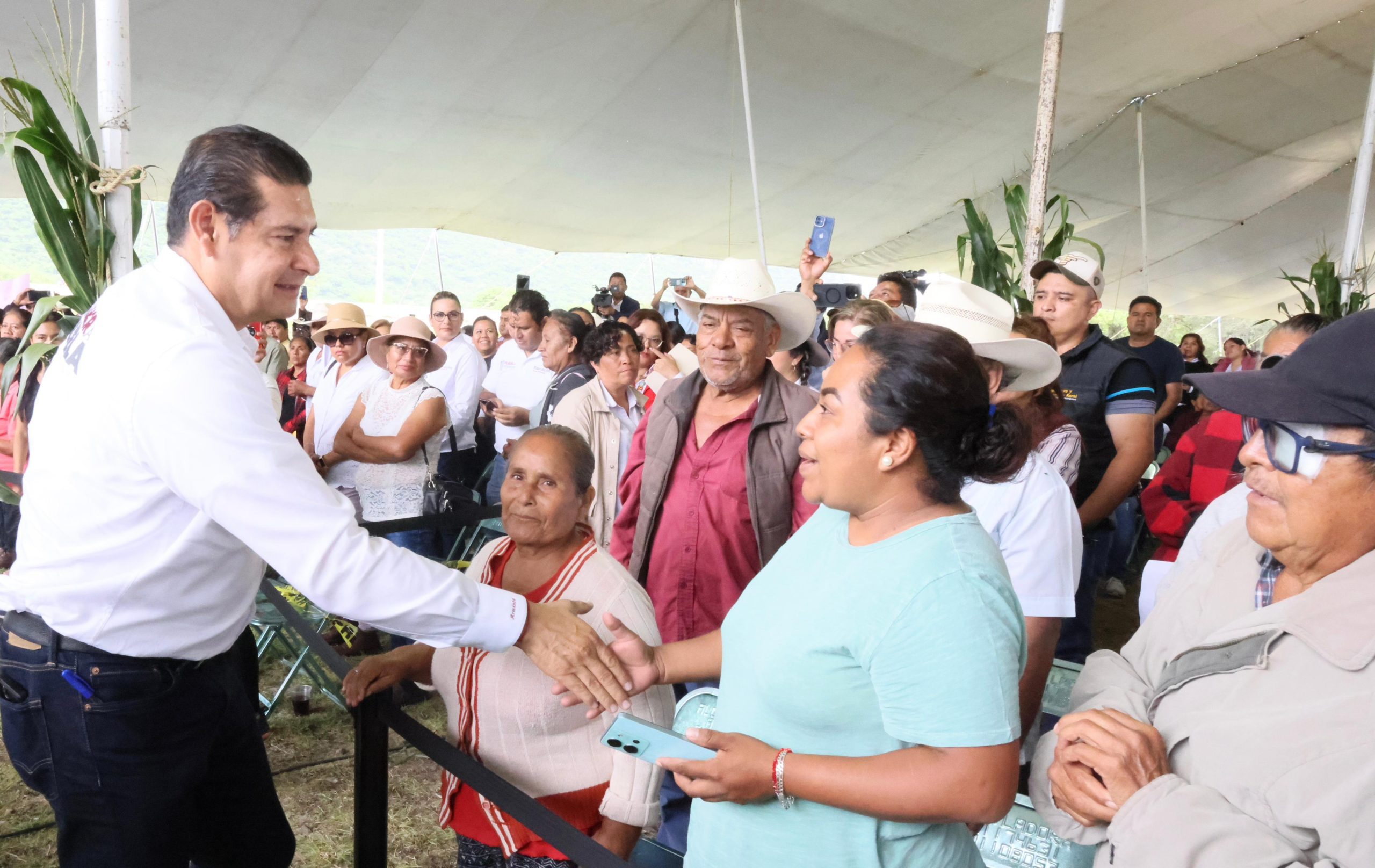 Puebla invierte 20 millones de pesos para fortalecer el campo y apoyar ...